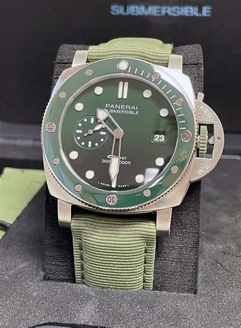 FS: Panerai 1287 Submersible 44mm Pam01287  .